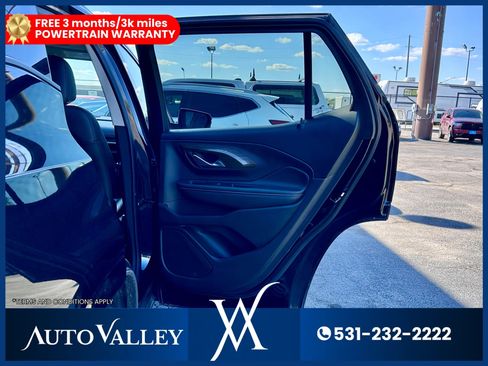 Used 2020 GMC Terrain Denali w/ Denali Premium Package AWD/4WD image 26