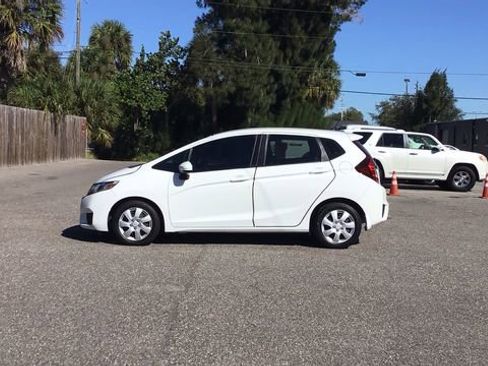 Used 2017 Honda Fit LX image 8