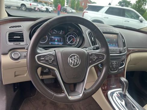 Used 2016 Buick Regal Premium FWD image 15