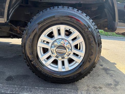 Used 2018 Ford F350 XL w/ STX Appearance Package AWD/4WD image 16
