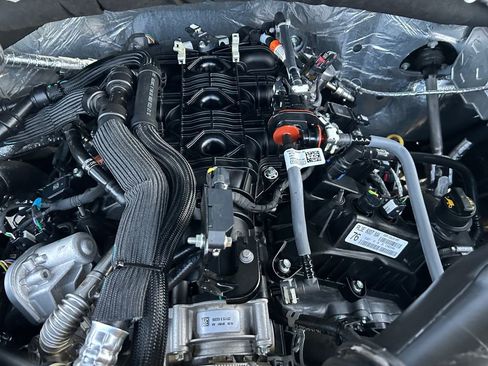 Used 2025 Ford Expedition Max Active image 30