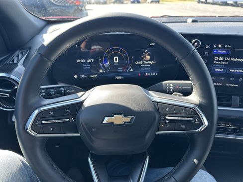 Certified 2025 Chevrolet Equinox LT image 10