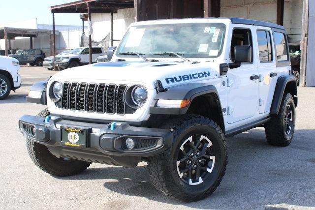 Used 2024 Jeep Wrangler Unlimited Rubicon 4xe AWD/4WD image 11