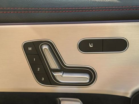 New 2025 Mercedes-Benz CLA 35 AMG 4MATIC image 39