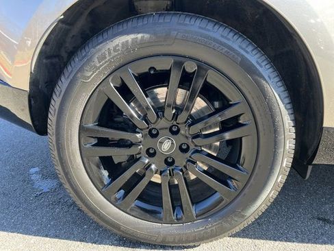 Used 2023 Land Rover Range Rover SE image 21