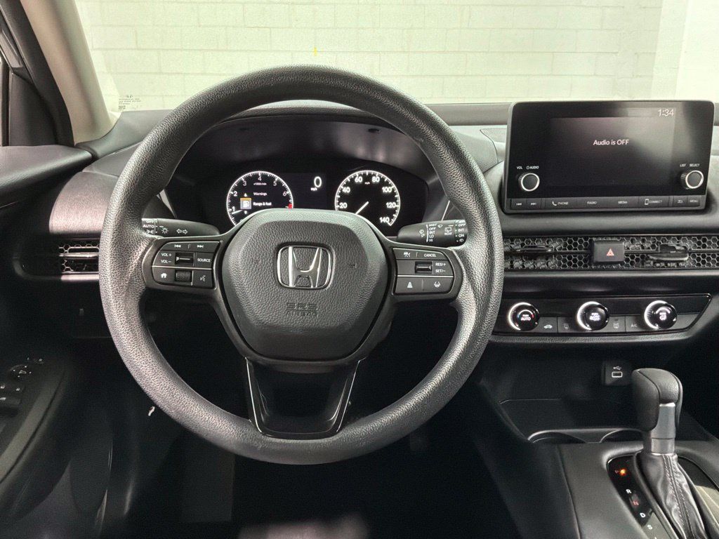 Certified 2024 Honda HR-V LX image 9