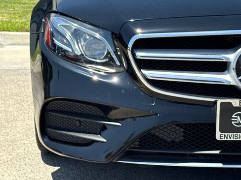 Used 2019 Mercedes-Benz E 450 4MATIC Wagon w/ Premium Package image 7