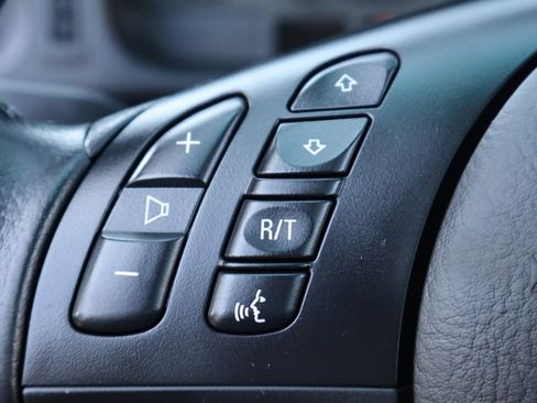 Used 2002 BMW 540i 540i image 30