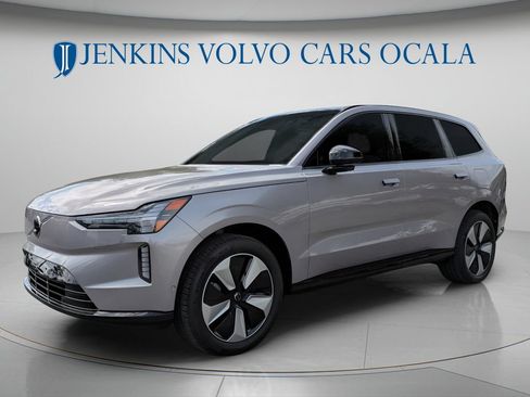 New 2026 Volvo EX90 Plus RWD image 9