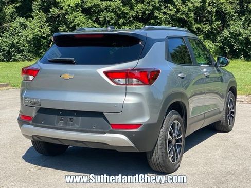 Used 2024 Chevrolet TrailBlazer LT w/ Convenience Package AWD/4WD image 7