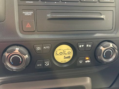 Used 2010 Honda Ridgeline RTS image 17