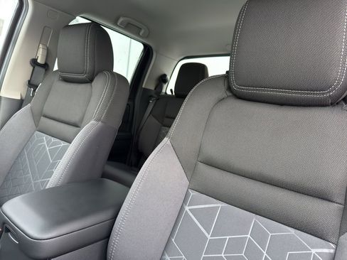 New 2026 Nissan Frontier SV image 27