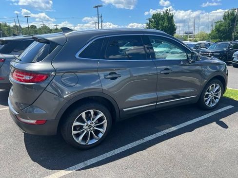 Used 2019 Lincoln MKC Select w/ Select Plus Package AWD/4WD image 7