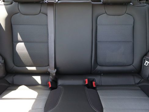New 2026 Chevrolet Trax LT w/ Sunroof Package FWD image 36