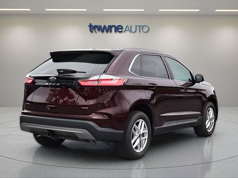 Used 2023 Ford Edge SEL w/ Convenience Package AWD/4WD image 6