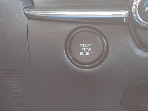 Used 2023 MAZDA CX-30 AWD 2.5 S w/ Preferred Package image 13