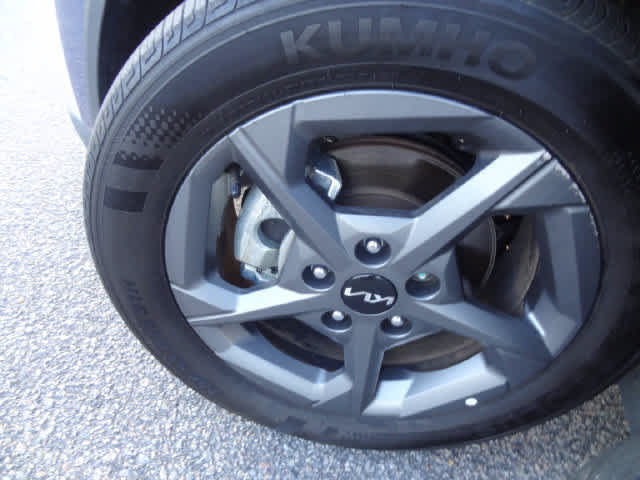 Used 2025 Kia K4 FWD image 28