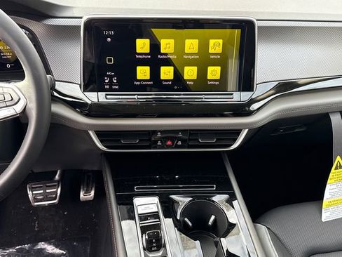 New 2026 Volkswagen Atlas Peak Edition image 16