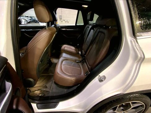 Used 2018 BMW X1 xDrive28i w/ Convenience Package image 20