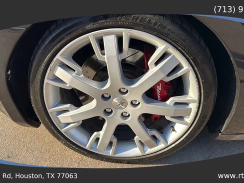 Used 2014 Maserati GranTurismo MC image 14