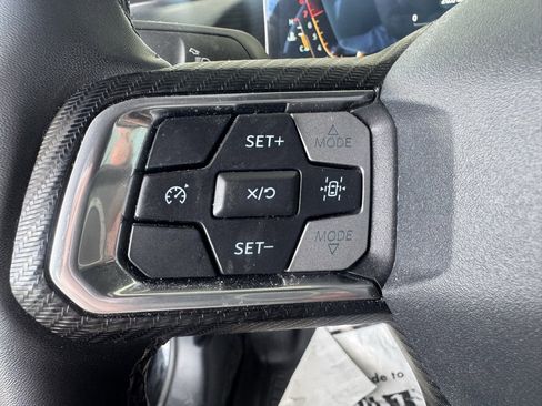 Used 2024 Ford Mustang Coupe image 25