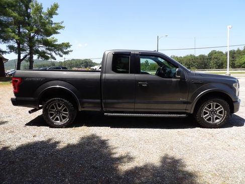 Used 2015 Ford F150 XLT w/ Equipment Group 301A Mid RWD image 5