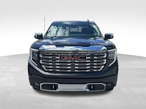 Used 2022 GMC Sierra 1500 Denali AWD/4WD image 2