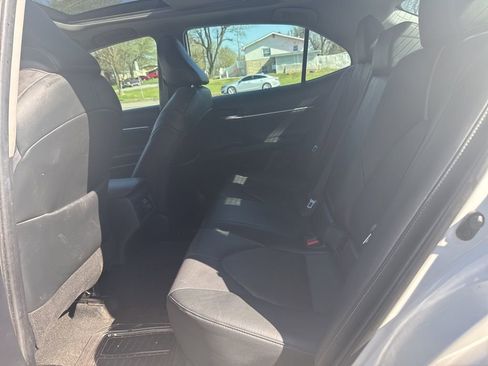 Used 2022 Toyota Camry XSE w/ Navigation Package image 11