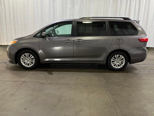 Certified 2017 Toyota Sienna XLE w/ XLE Navigation Package FWD image 7