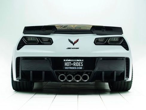 Used 2016 Chevrolet Corvette Z06 w/ 3LZ Preferred Equipment Group image 17