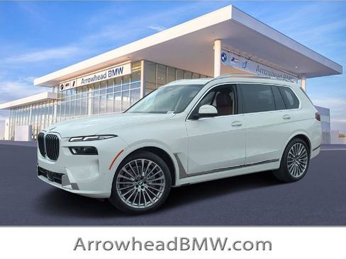 New 2026 BMW X7 xDrive40i w/ Premium Package image 1
