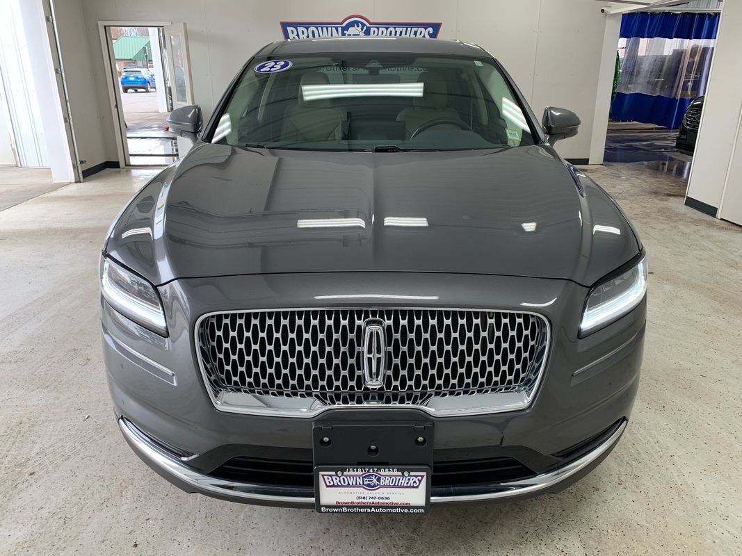 Used 2023 Lincoln Nautilus AWD image 12