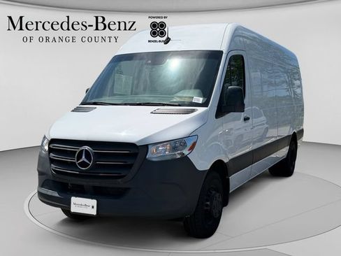 Used 2024 Mercedes-Benz Sprinter 3500 image 1