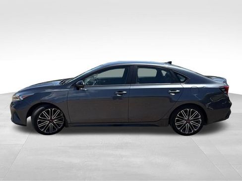 Used 2022 Kia Forte GT w/ GT Technology Package FWD image 4