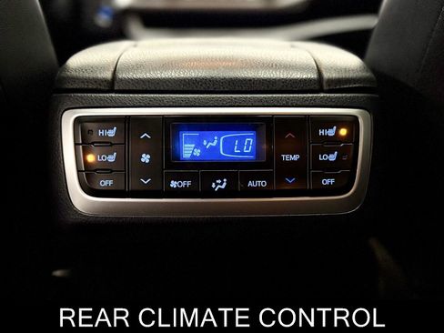 Used 2015 Toyota Highlander Limited Platinum AWD/4WD image 20