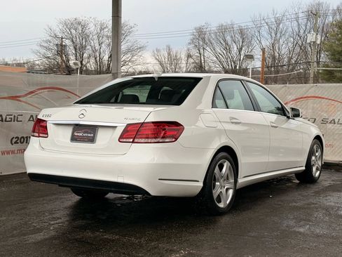 Used 2014 Mercedes-Benz E 350 4MATIC Sedan image 11