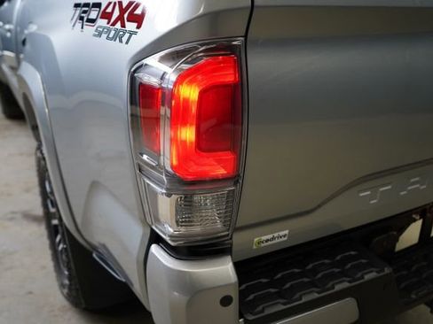 Used 2023 Toyota Tacoma TRD Sport w/ Technology Package AWD/4WD image 59
