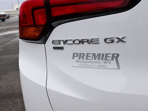 Used 2024 Buick Encore GX Preferred w/ Comfort Package image 10