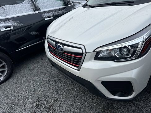 Used 2020 Subaru Forester Premium image 25