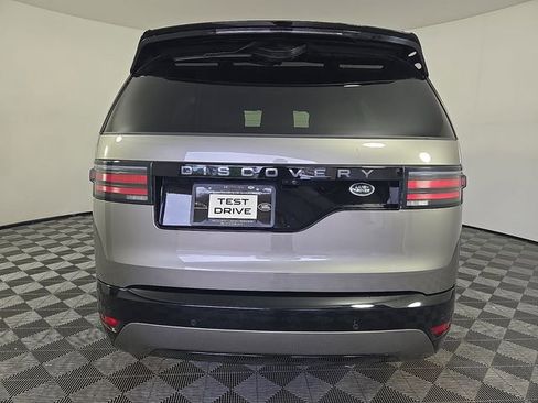 Used 2023 Land Rover Discovery S R-Dynamic AWD/4WD image 6