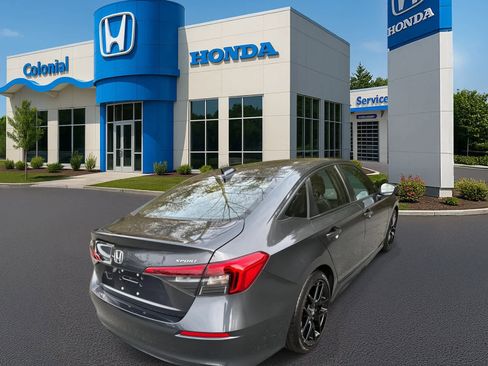 Used 2024 Honda Civic Sport image 6