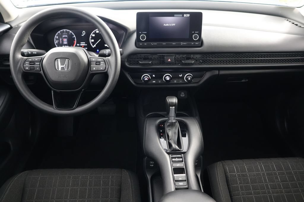 Used 2025 Honda HR-V LX image 2