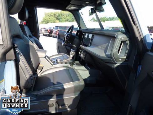 Used 2025 Ford Bronco Outer Banks AWD/4WD image 35
