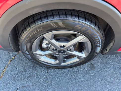 Used 2025 Kia K4 FWD image 25