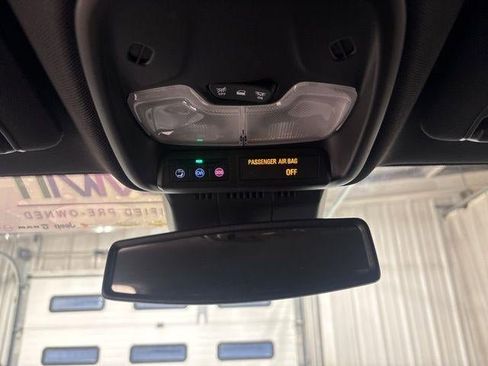 Used 2024 GMC Canyon AT4 w/ AT4 Premium Package image 20