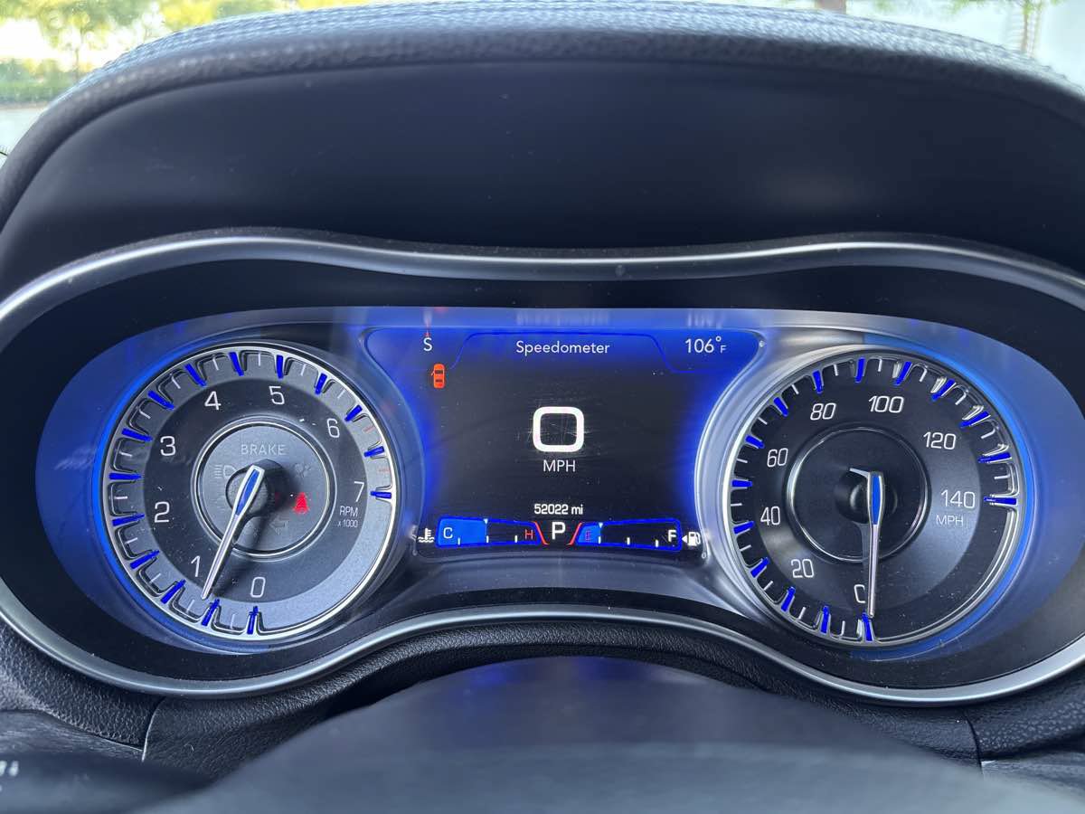 Used 2022 Chrysler 300 Touring L RWD image 21