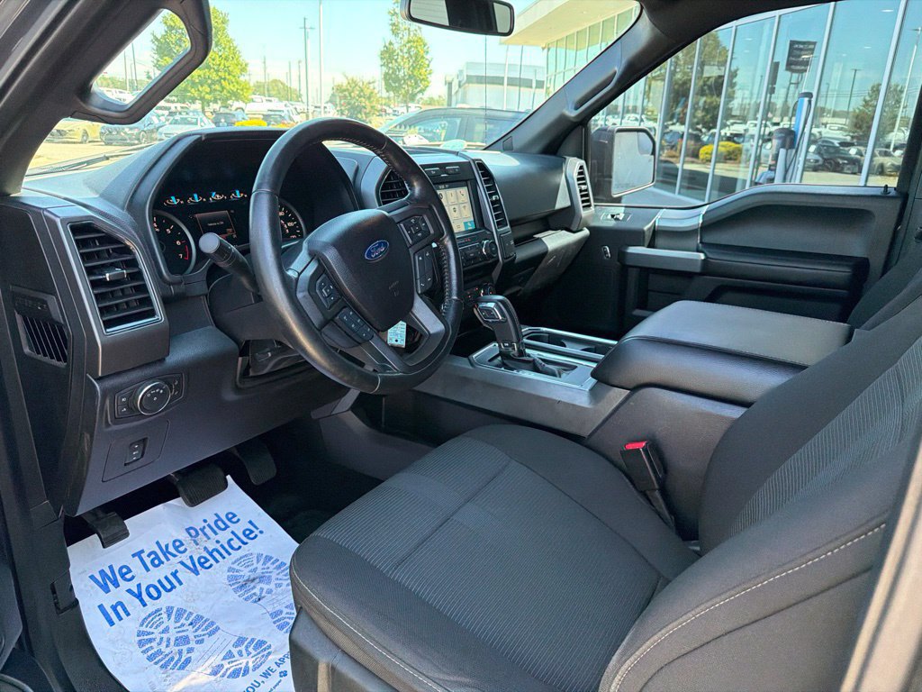 Used 2017 Ford F150 XLT w/ Equipment Group 302A Luxury AWD/4WD image 17