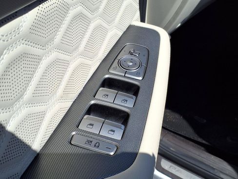 Used 2020 Hyundai Palisade Limited FWD image 23
