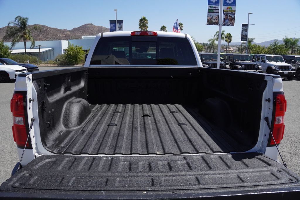 Used 2018 GMC Sierra 2500 Denali w/ Duramax Plus Package AWD/4WD image 38