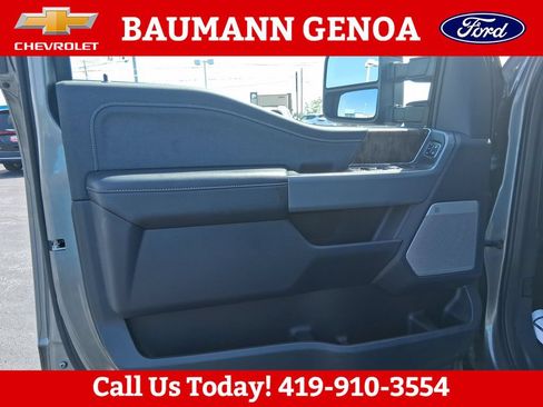 Used 2024 Ford F250 Lariat w/ Sport Appearance Package AWD/4WD image 11